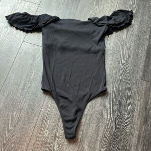 Wilfred Black bodysuit with flutter sleeve size small